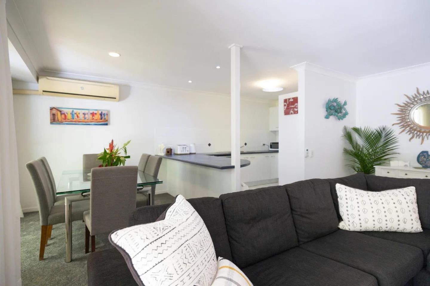 Byron Lakeside Holiday Apartments Byron Bay Pokój zdjęcie